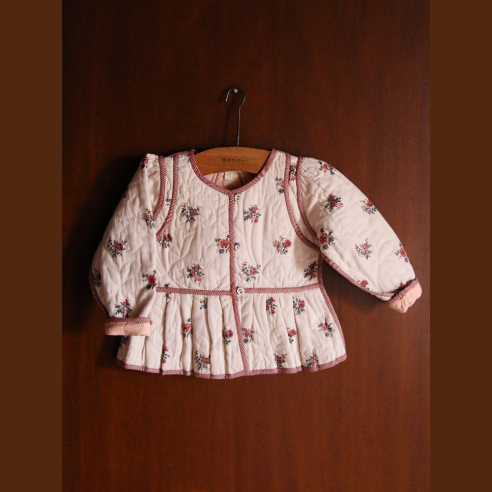 bonjour diary ボンジュールダイアリー　4Y ジャケット　アウター Bonjour Diary Quilted jacket, Denim Garden flowers print Red