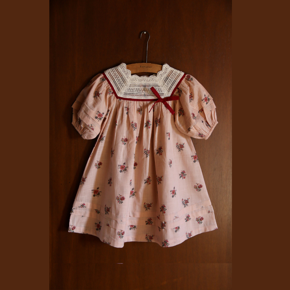 bonjour diary ◎ Wallpaper flower print Bonjour Diary Princess dress, Pink garden flowers print cotton