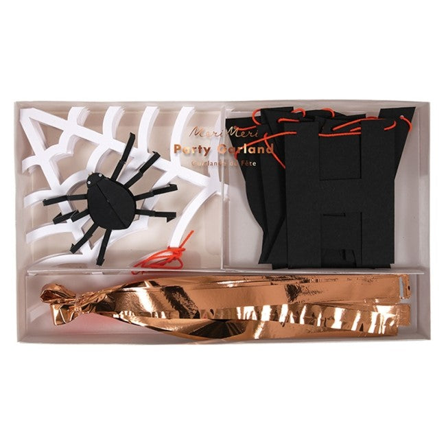 HALLOWEEN SPOOKY GARLAND